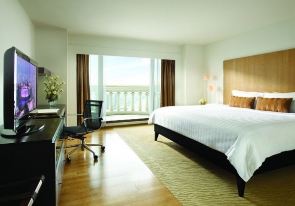 LEBUA AT STATE TOWER