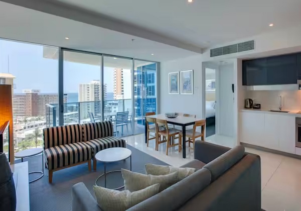 HILTON SURFERS PARADISE